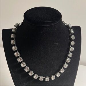 Sabika Grey Manhattan Choker